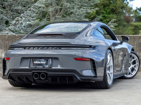 Certified 2025 Porsche 911 GT3 RWD image 11