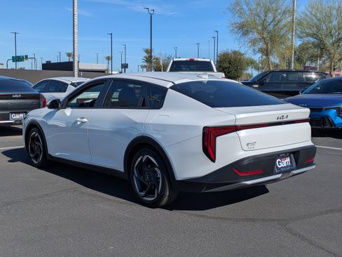 Certified 2025 Kia K4 EX image 3