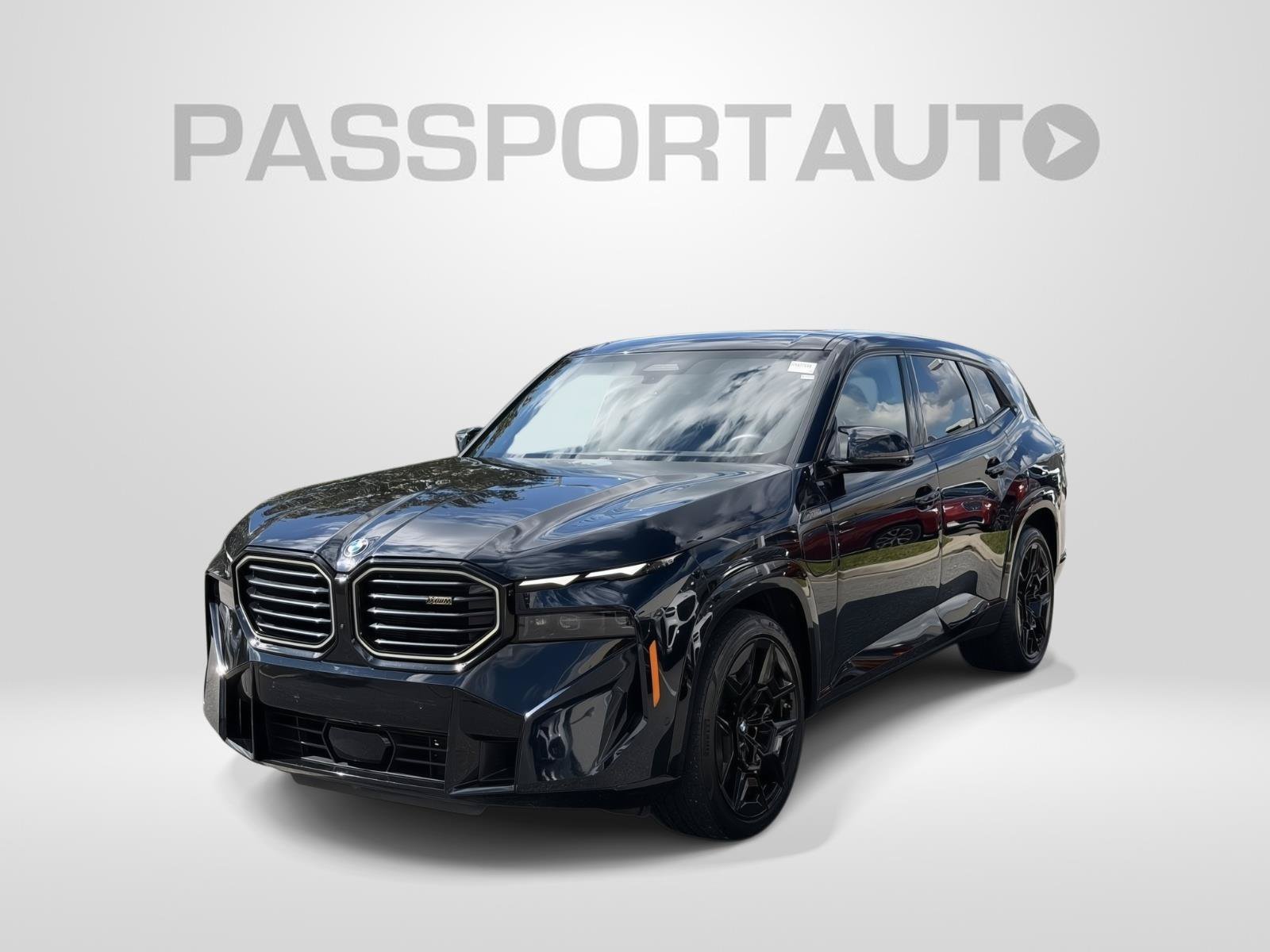 Used 2025 BMW XM AWD/4WD image 1