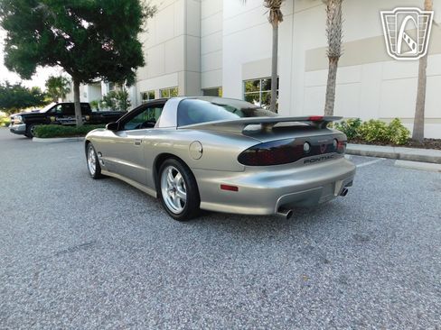 Used 1999 Pontiac Firebird Formula w/ Security Pkg image 25