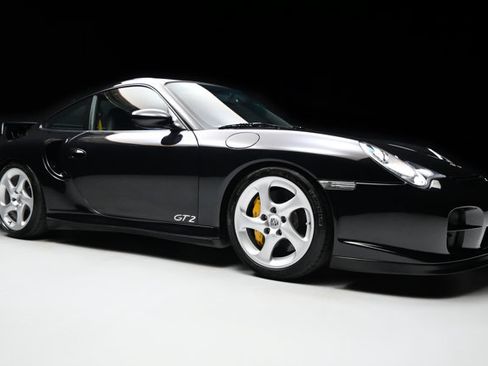 Used 2003 Porsche 911 GT2 RWD image 29