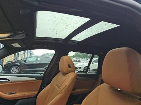 Used 2022 BMW X3 xDrive30i w/ Premium Package Essential AWD/4WD image 16