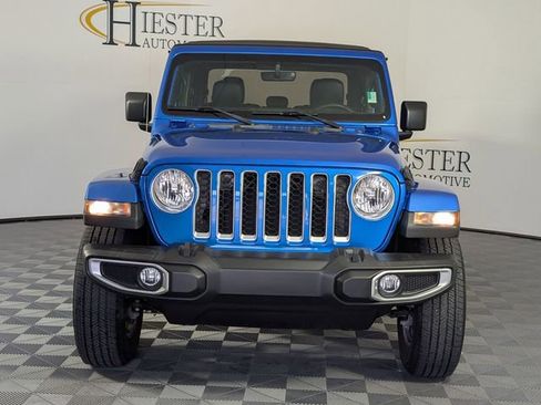 Certified 2023 Jeep Gladiator Overland image 3