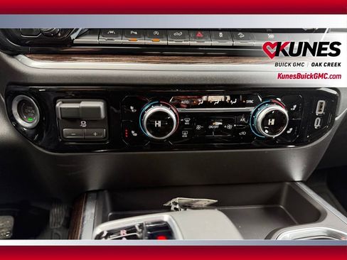 New 2026 GMC Sierra 1500 Elevation w/ Elevation Premium Package image 16