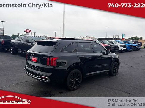 Used 2022 Kia Sorento SX AWD/4WD image 31