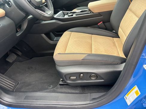 Used 2026 Chevrolet Equinox ACTIV w/ Convenience Package III FWD image 25
