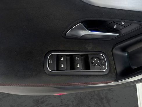 Used 2020 Mercedes-Benz CLA 250 image 22