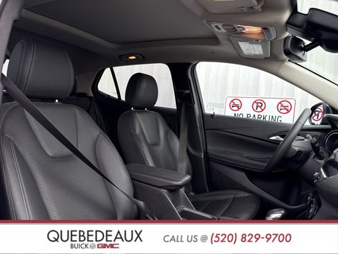 Used 2023 Buick Encore GX Essence w/ Experience Buick Package image 23