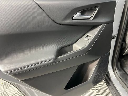 Used 2025 Chevrolet Equinox LT image 26