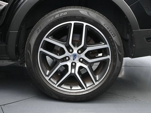 Used 2019 Ford Explorer Sport AWD/4WD image 24