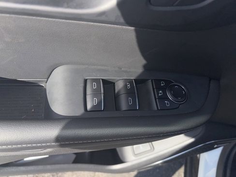 Used 2025 Buick Enclave Sport Touring image 9