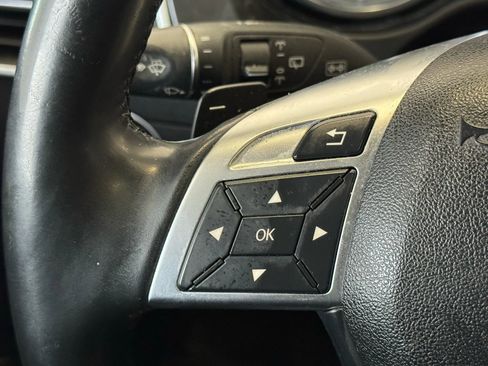 Used 2015 Mercedes-Benz GL 550 4MATIC image 12