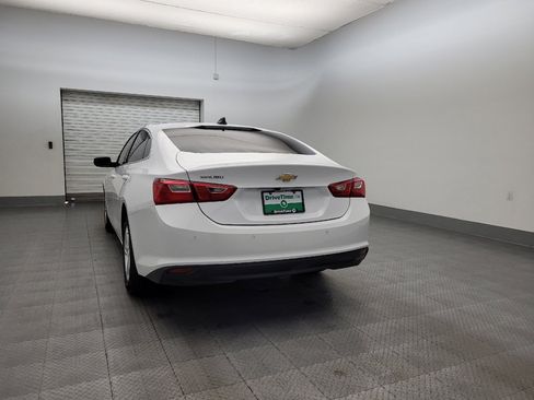 Used 2024 Chevrolet Malibu LS image 6
