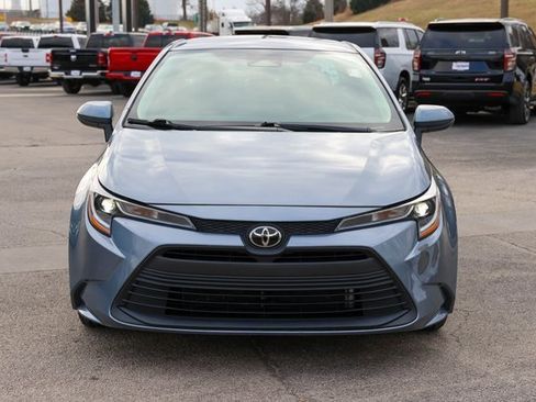 Used 2024 Toyota Corolla LE image 2