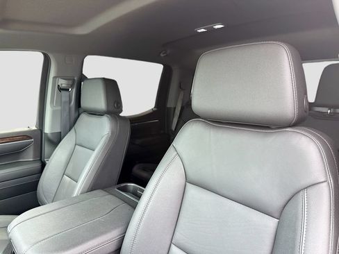 Used 2025 GMC Sierra 1500 Elevation w/ Elevation Premium Package AWD/4WD image 13