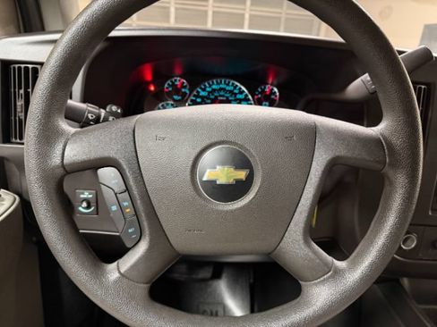 Used 2024 Chevrolet Express 3500 LT w/ LT Preferred Equipment Group RWD image 20