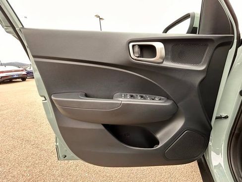 New 2026 Hyundai Venue SEL image 23