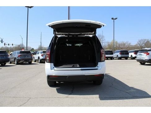 Used 2023 Chevrolet Tahoe LT AWD/4WD image 15