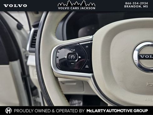 Used 2018 Volvo XC90 T6 Momentum w/ Convenience Package image 28