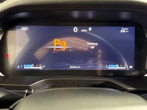 Used 2022 Jeep Grand Cherokee L Limited AWD/4WD image 29