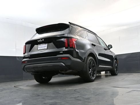 Certified 2023 Kia Sorento S w/ Panoramic Sunroof Package AWD/4WD image 23
