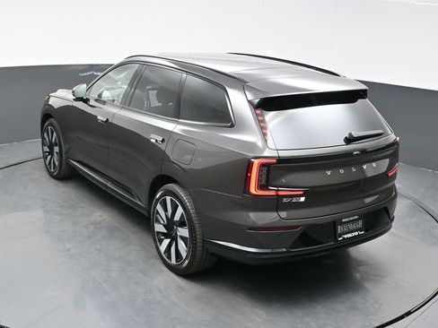 New 2025 Volvo EX90 Ultra image 20