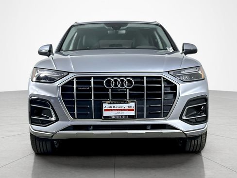Used 2023 Audi Q5 2.0T Premium Plus w/ Premium Plus Package AWD/4WD image 8