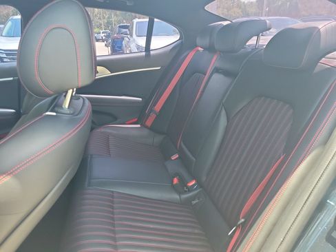 Used 2023 Genesis G70 2.0T w/ Sport Prestige Package RWD image 8