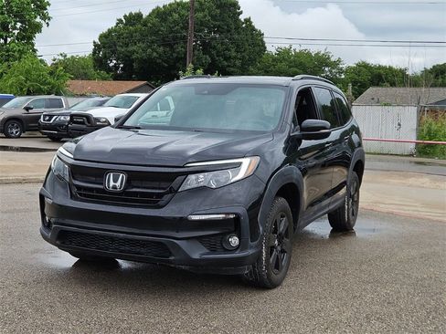 Used 2022 Honda Pilot TrailSport image 3