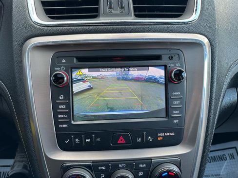 Used 2015 GMC Acadia Denali image 23