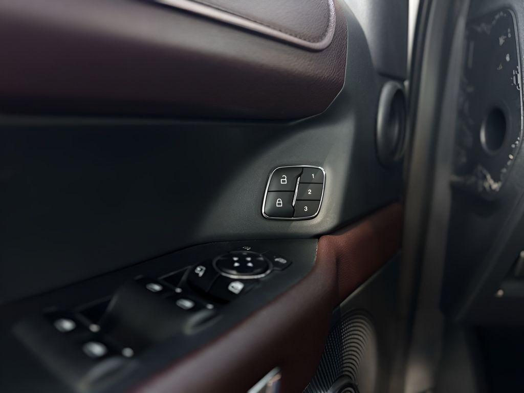 Used 2024 Ford Expedition Max Limited RWD image 18