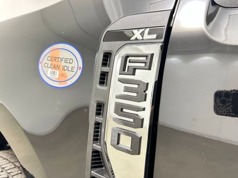 New 2025 Ford F350 XL w/ XL Chrome Package AWD/4WD image 8