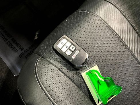 Used 2019 Honda Civic Sport Touring image 34
