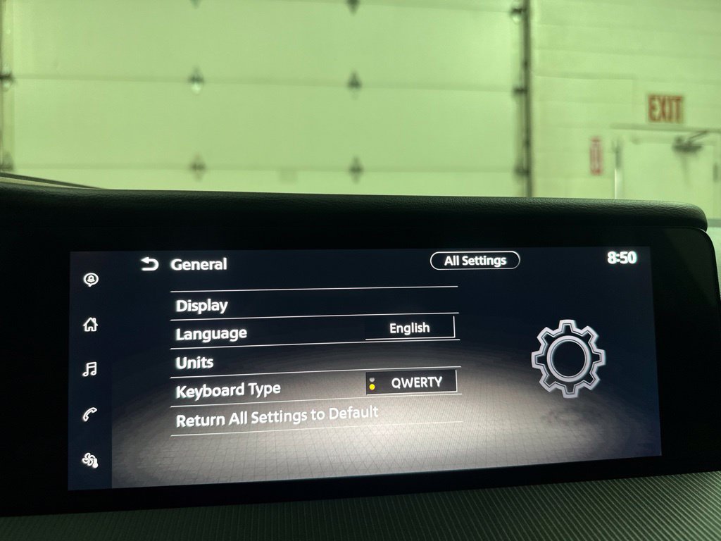 Used 2025 Nissan Murano SV AWD/4WD image 30
