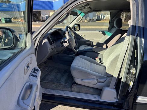 Used 2005 Toyota Tundra SR5 image 11