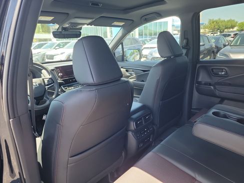 New 2026 Honda Ridgeline Black Edition image 14