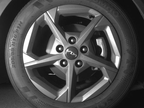Used 2025 Kia K4 FWD image 13