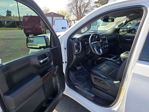 Used 2019 GMC Sierra 1500 SLT w/ SLT Convenience Package AWD/4WD image 19