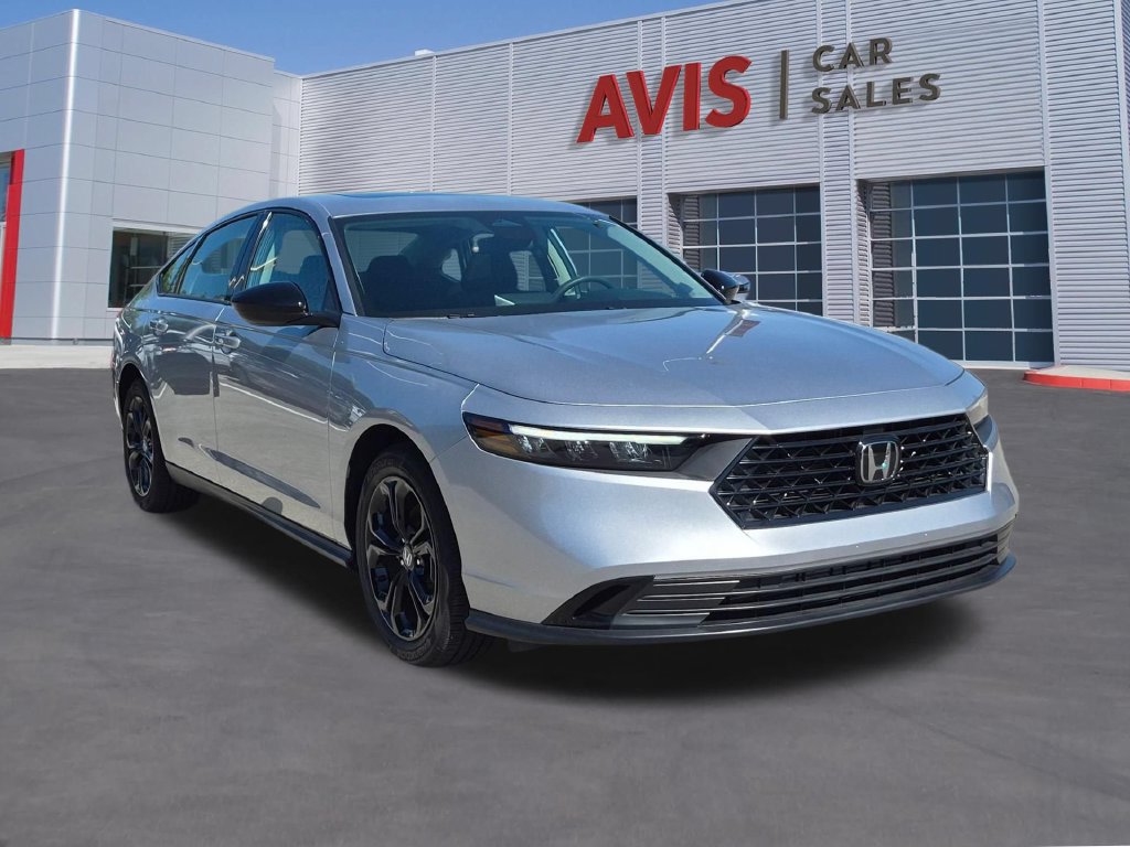 Used 2025 Honda Accord SE image 3