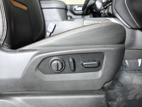 Used 2021 GMC Sierra 3500 AT4 image 15