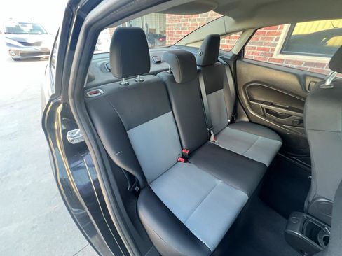 Used 2019 Ford Fiesta S FWD image 28