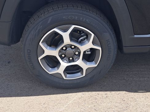 Used 2022 Jeep Compass Trailhawk w/ Trailhawk Elite Group image 7