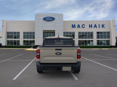 New 2025 Ford Maverick XLT w/ XLT Luxury Package image 5