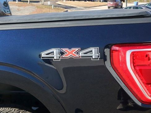 Used 2022 Ford F150 XLT w/ Equipment Group 302A High image 9