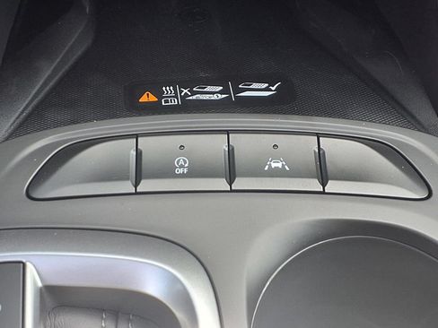 Used 2026 Buick Envista Preferred w/ Convenience I Package FWD image 8