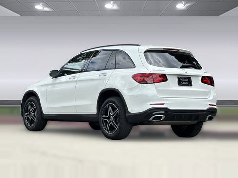 Used 2022 Mercedes-Benz GLC 300 4MATIC image 3