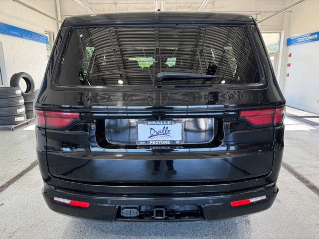 Used 2024 Jeep Wagoneer Series II AWD/4WD image 10