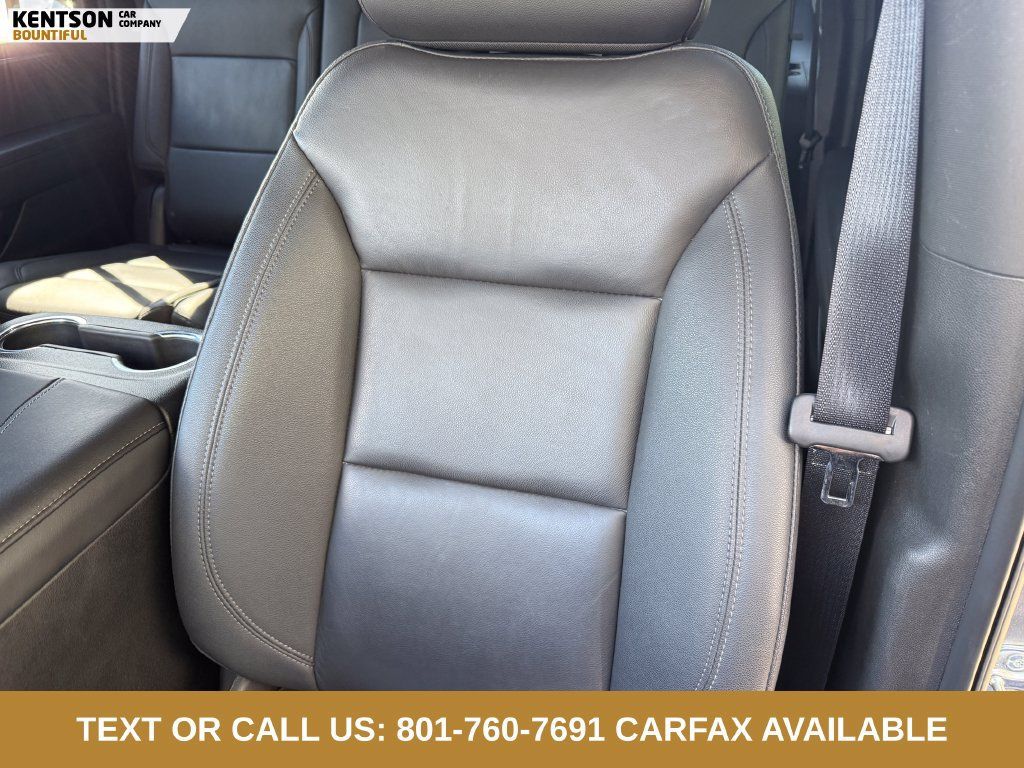 Used 2025 Chevrolet Suburban Z71 AWD/4WD image 27