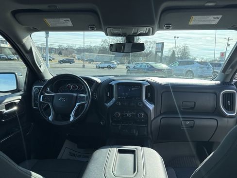 Used 2022 Chevrolet Silverado 1500 LT Trail Boss w/ LPO, Dark Essentials Package image 24