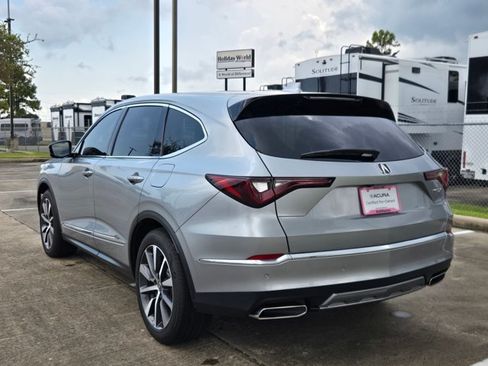 Certified 2026 Acura MDX w/ Technology Package FWD image 7